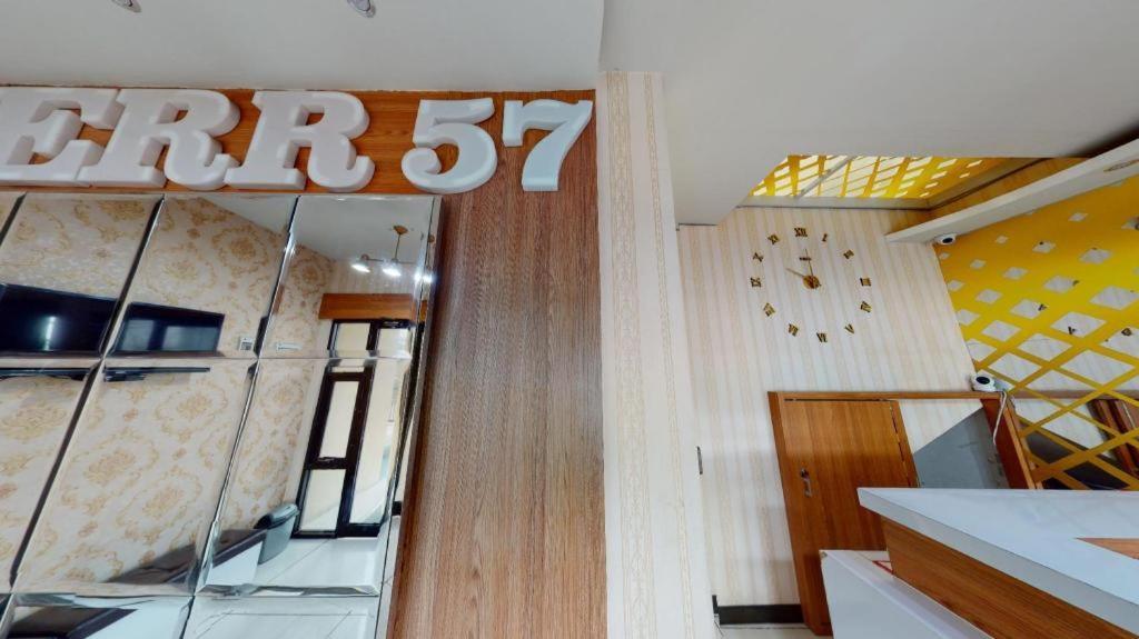 Merr 57 Surabaya Kültér fotó