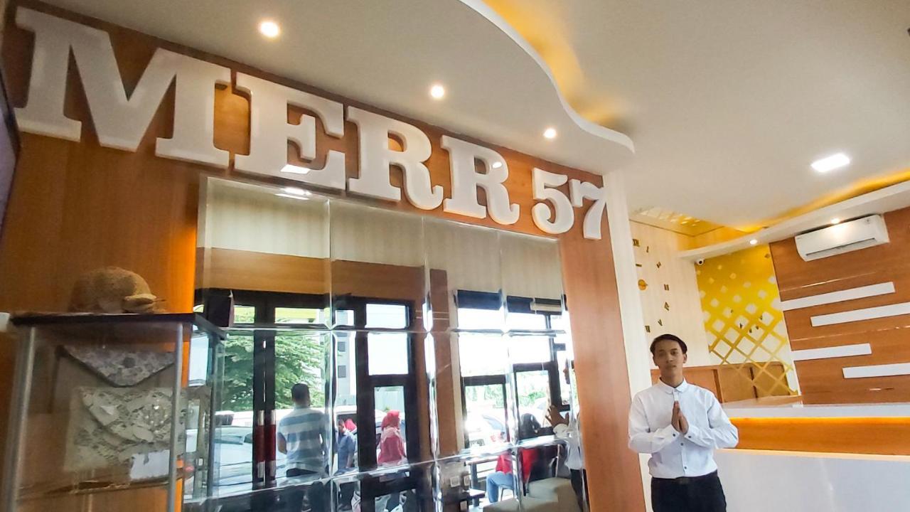Merr 57 Surabaya Kültér fotó